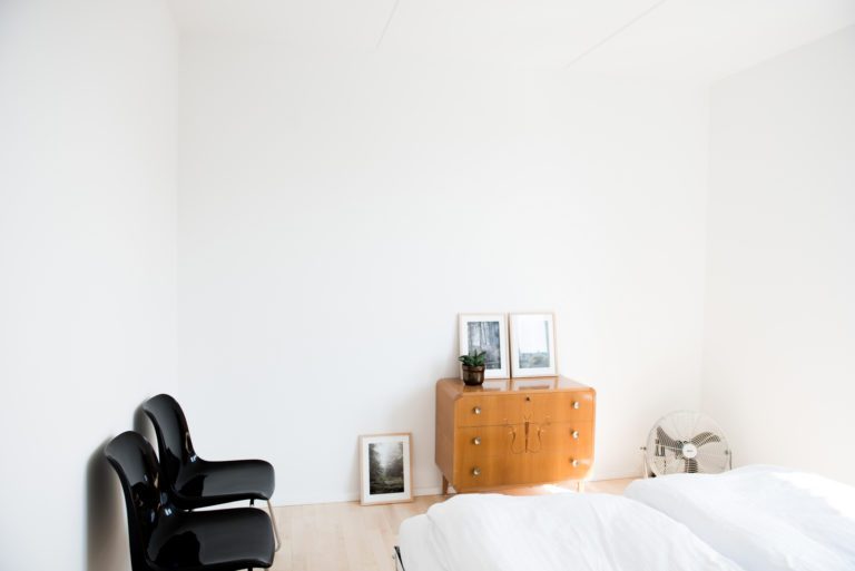 Top 10 Photography Tips For Listing Your Home on AirBnb