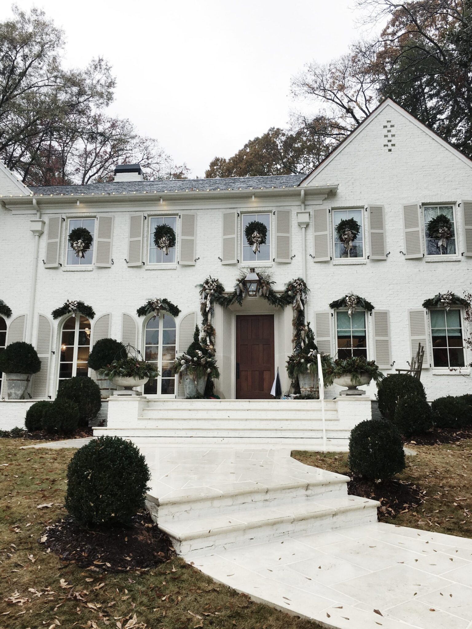42 Tips For Styling Your Holiday Home 2016 + Tour!!