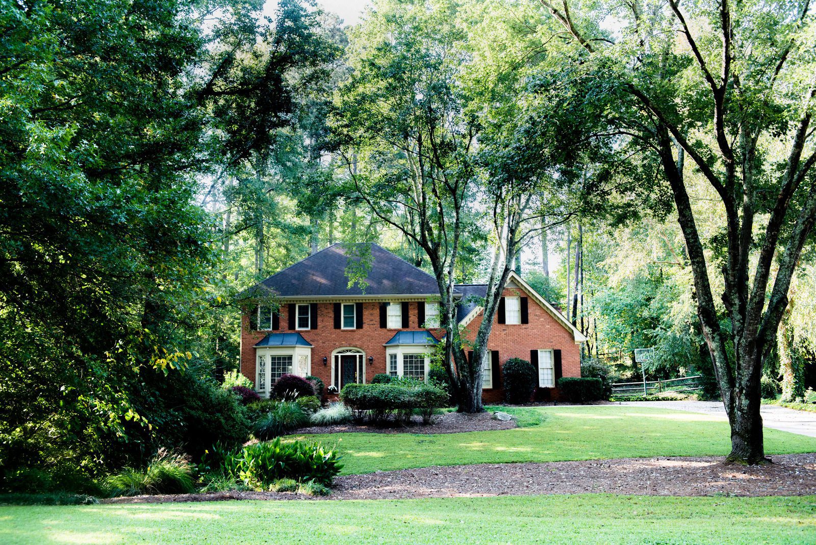 Six bedroom Dream Home in Alpharetta… For only 459,000!