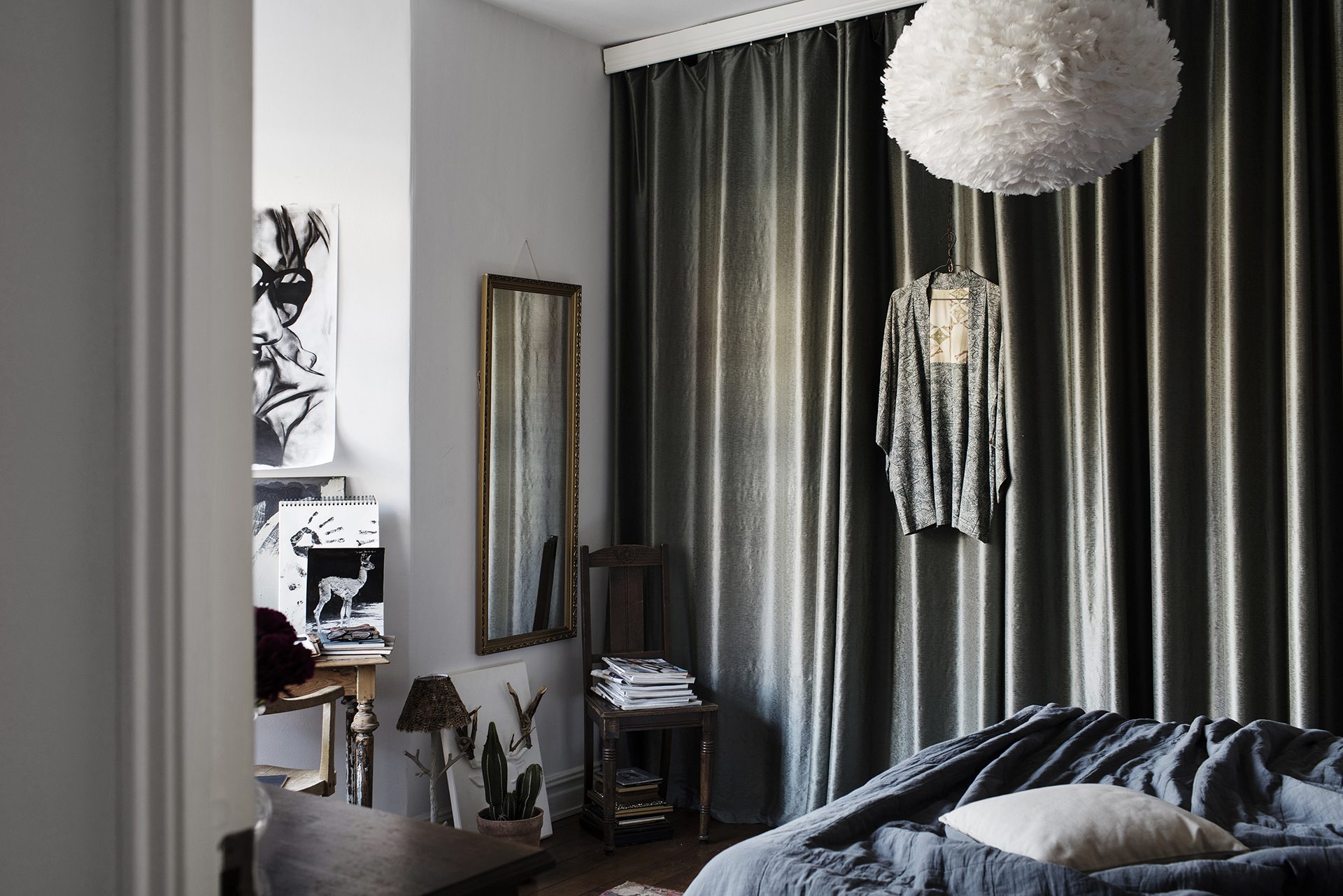 Gothic Chic… Live Halloween EVERY day!