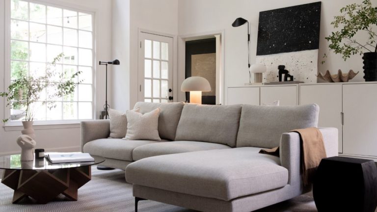 Valentina’s Seven Favorite Sofas