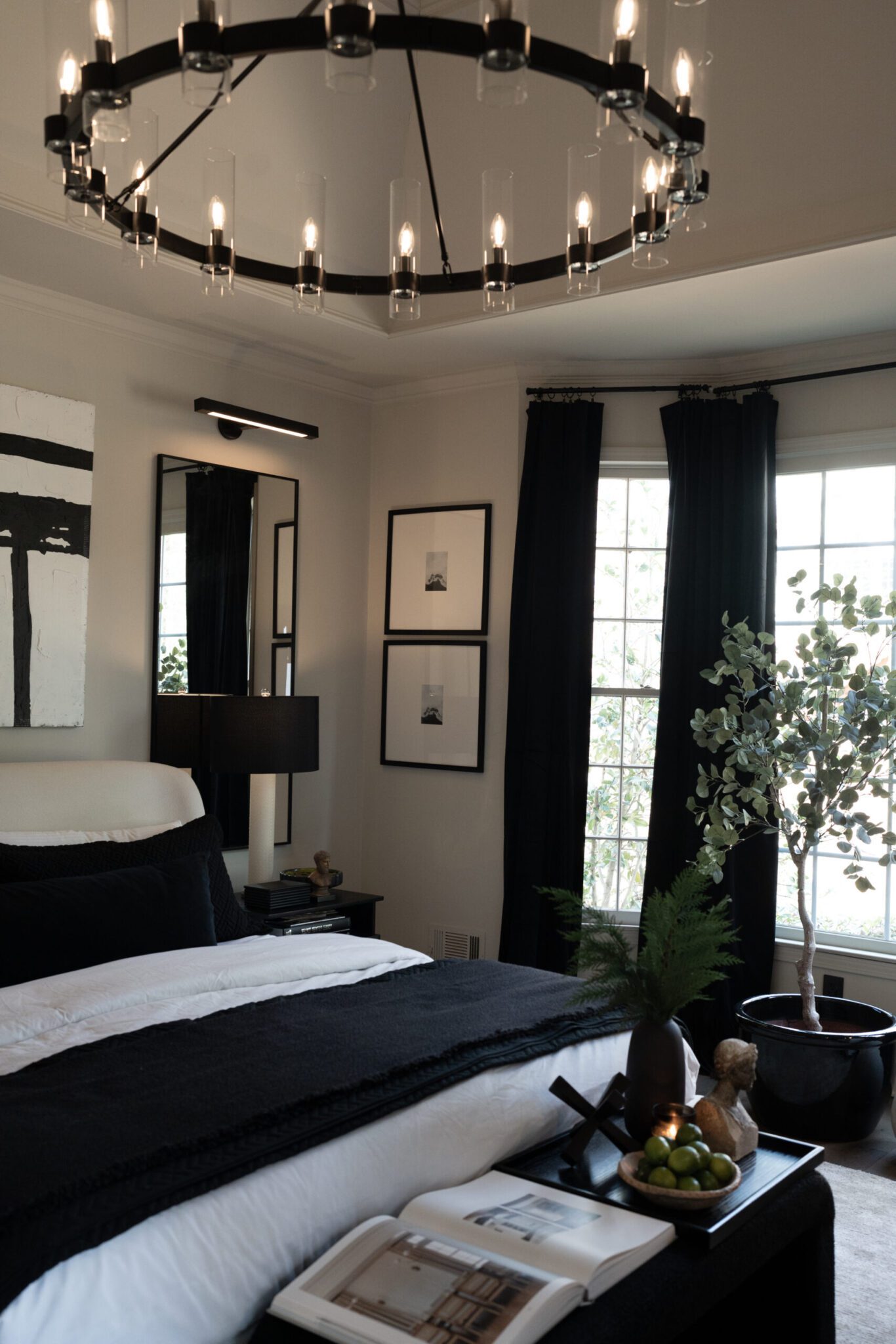 My favorite ways to CREATE a Cozy & Elegant Bedroom…