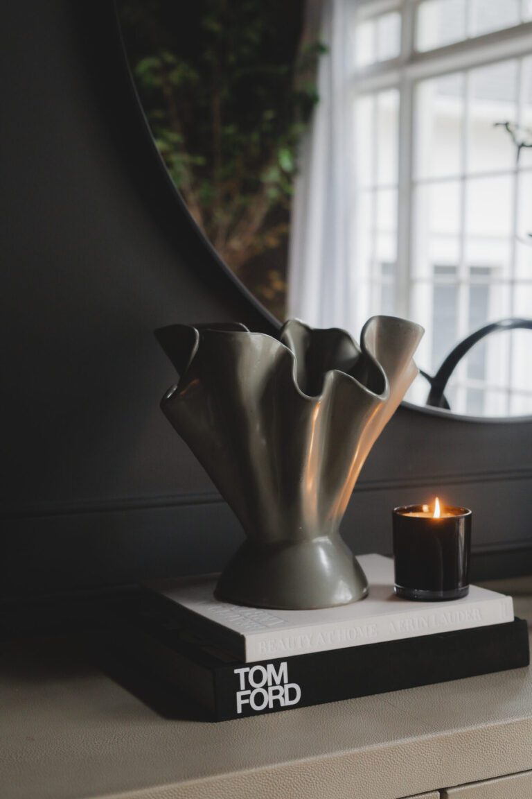 Our Six Favorite Candles for Spring