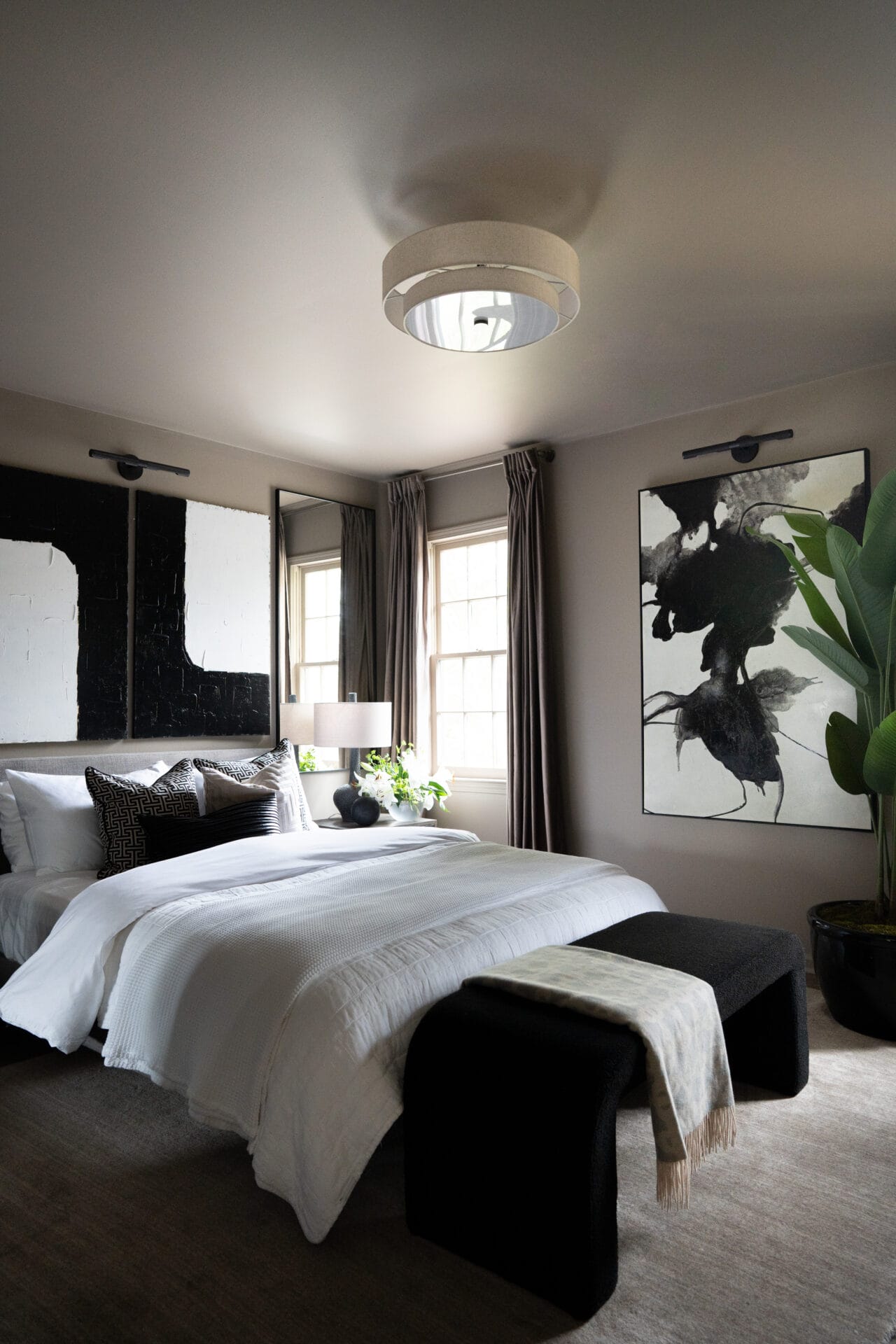 10 Easy Ways to Make a Small Bedroom Look Massive
